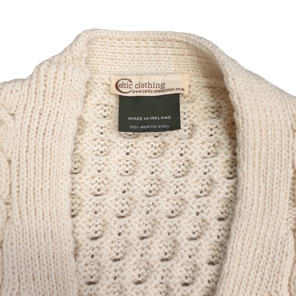 Vintage Celtic & Co Men's Irish Cream Cable Aran Merino Wool Cardigan Size Large - Picture 2 of 12
